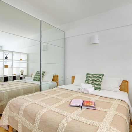 St Germain & Le Bon Marche With Balcony - Cityapartmentstay Παρίσι Εξωτερικό φωτογραφία