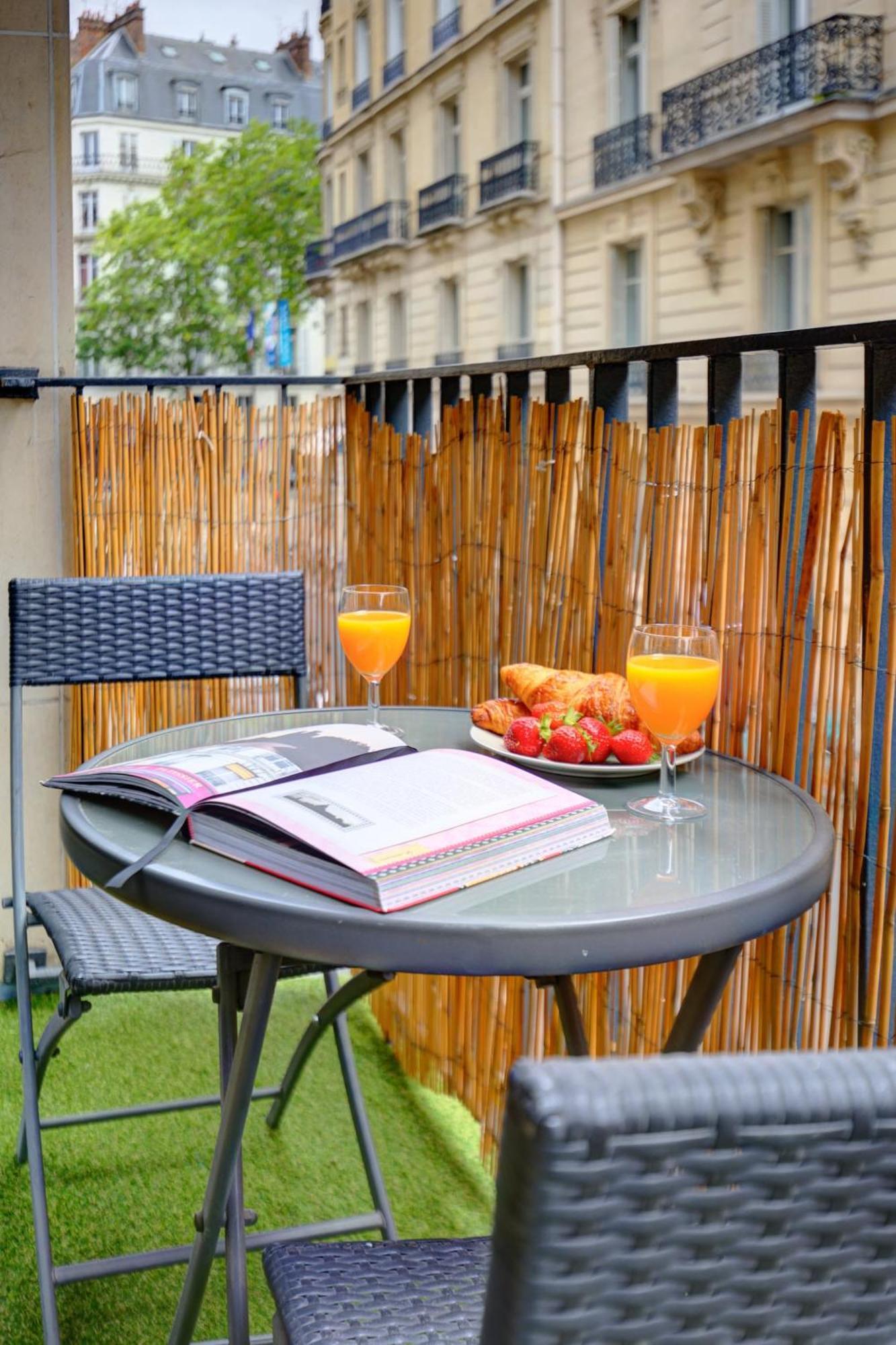 St Germain & Le Bon Marche With Balcony - Cityapartmentstay Παρίσι Εξωτερικό φωτογραφία