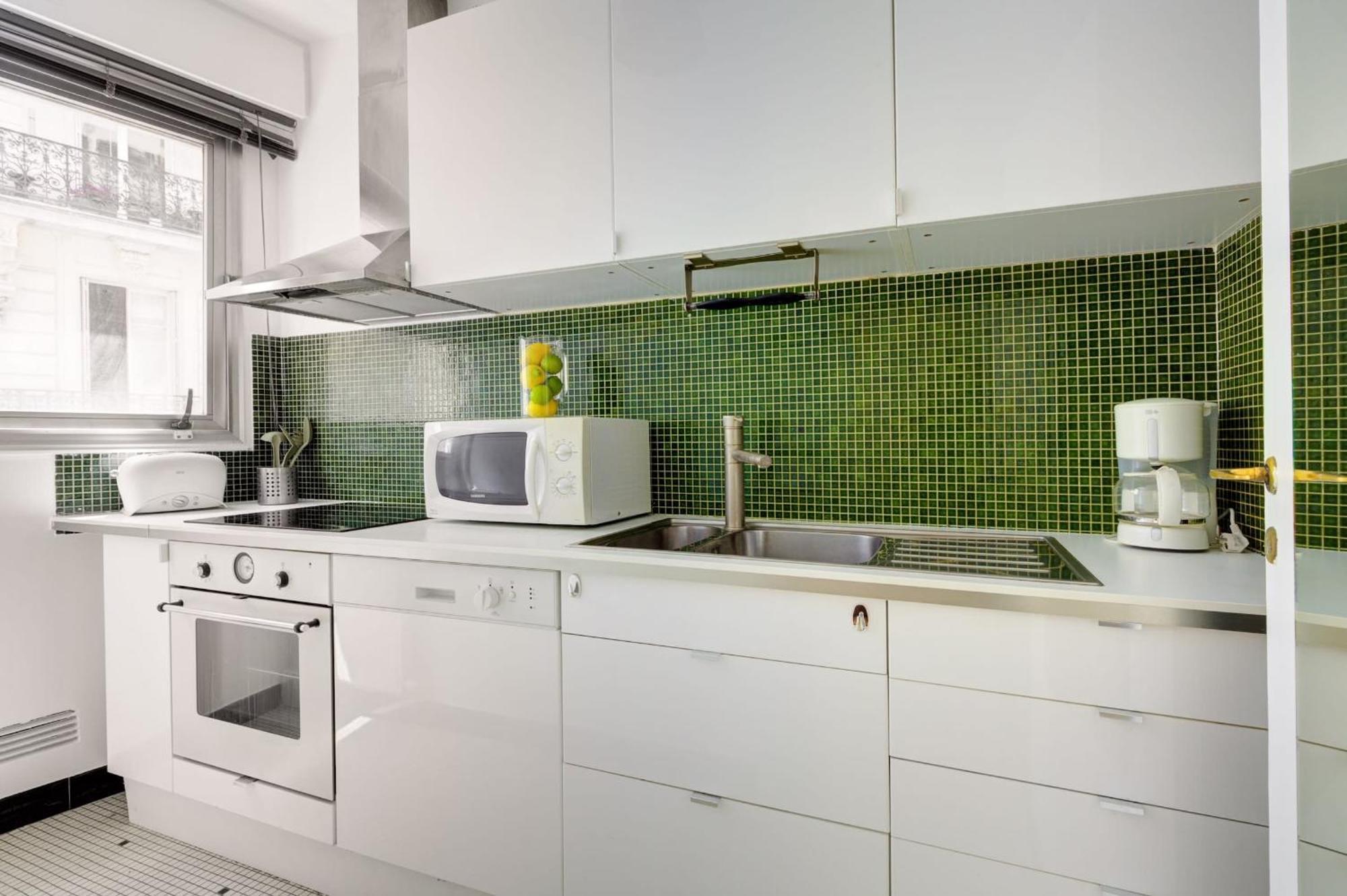 St Germain & Le Bon Marche With Balcony - Cityapartmentstay Παρίσι Εξωτερικό φωτογραφία
