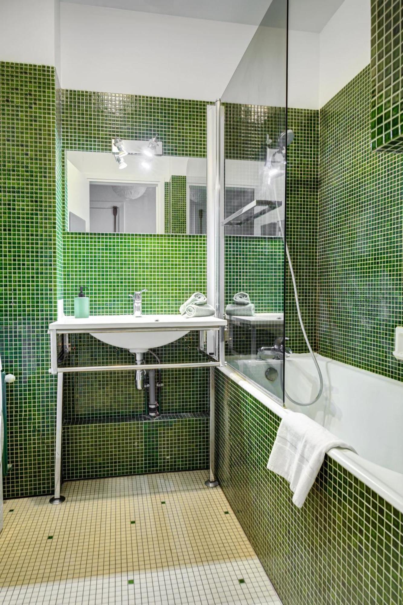 St Germain & Le Bon Marche With Balcony - Cityapartmentstay Παρίσι Εξωτερικό φωτογραφία